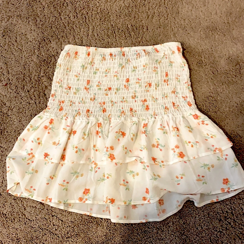 Women’s white skirt with floral design